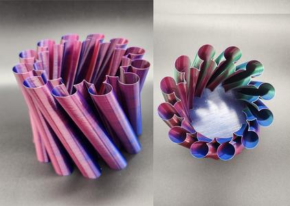 ␥ Spaghetti Spiral Vase ␥
