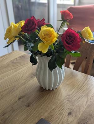 Vase with a little twist