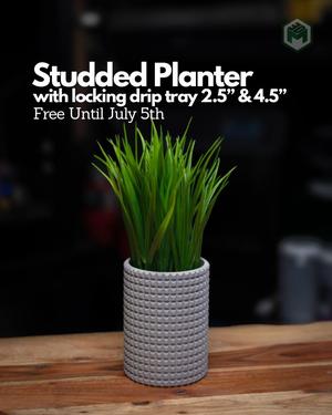 Studded Pattern Planter with Locking Drip Tray