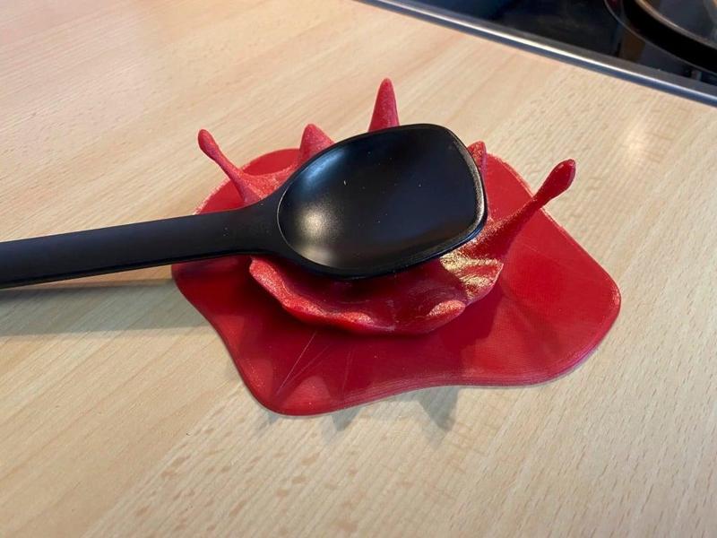 Splash – cooking spoon holder / Kochlöffelablage