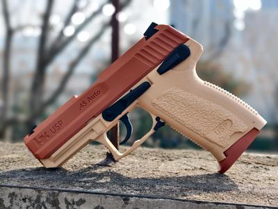 H&K USP .45 COMPACT Toy pistol(No move or launch)