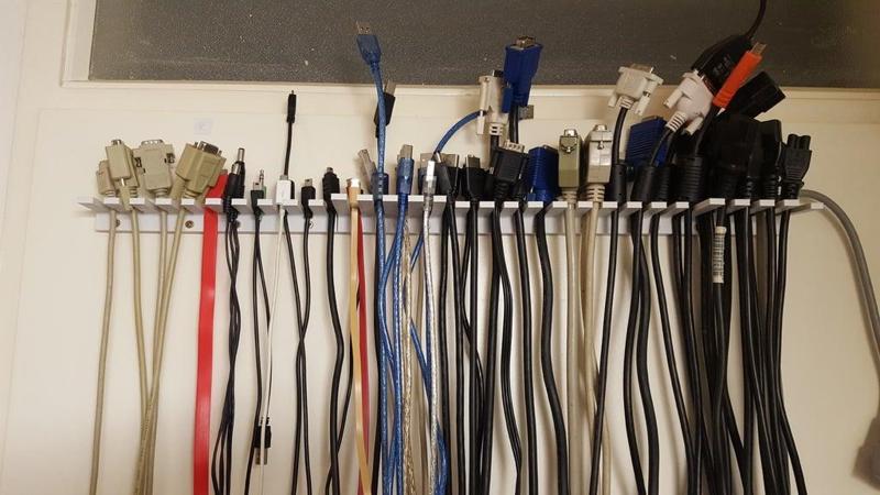 Cable organizer