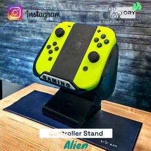 Universal Controller Stand – Inspired by “Alienware” – Print in Place