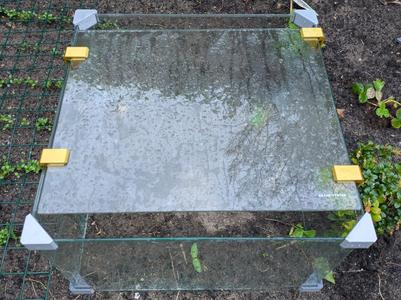 diy mini greenhouse connectors