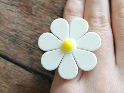 Daisy Multicolor Ring