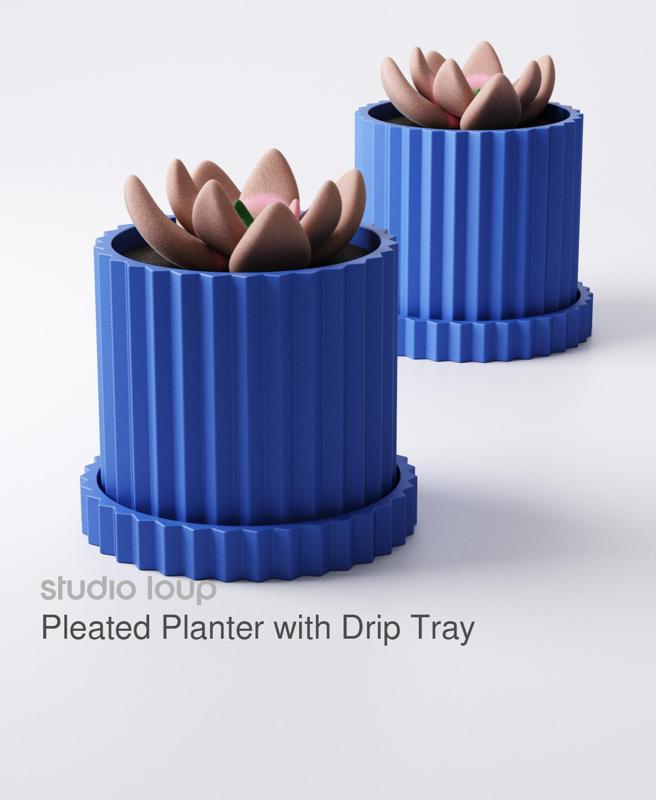 Pleated Planter with Drip Tray