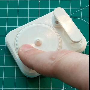 [FT27] Fidget Turntable (magnets required)