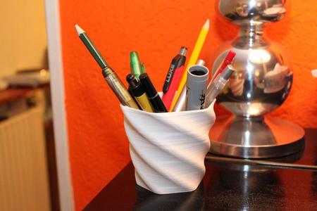 Twisted Pen Pot / Vase