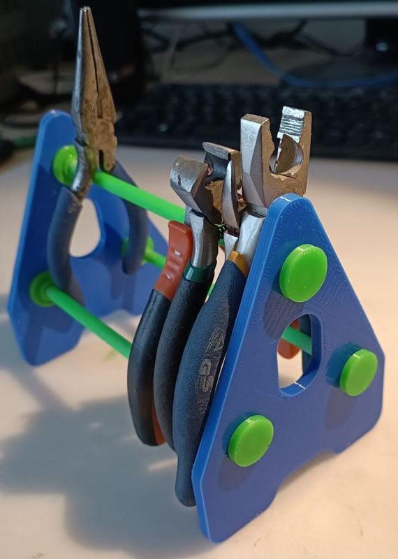 Modular rack nippers pliers tools holder stand