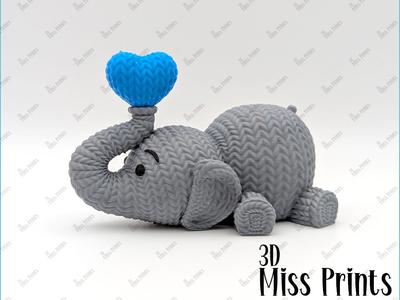 Knitted Elephant Blowing Heart (No2)