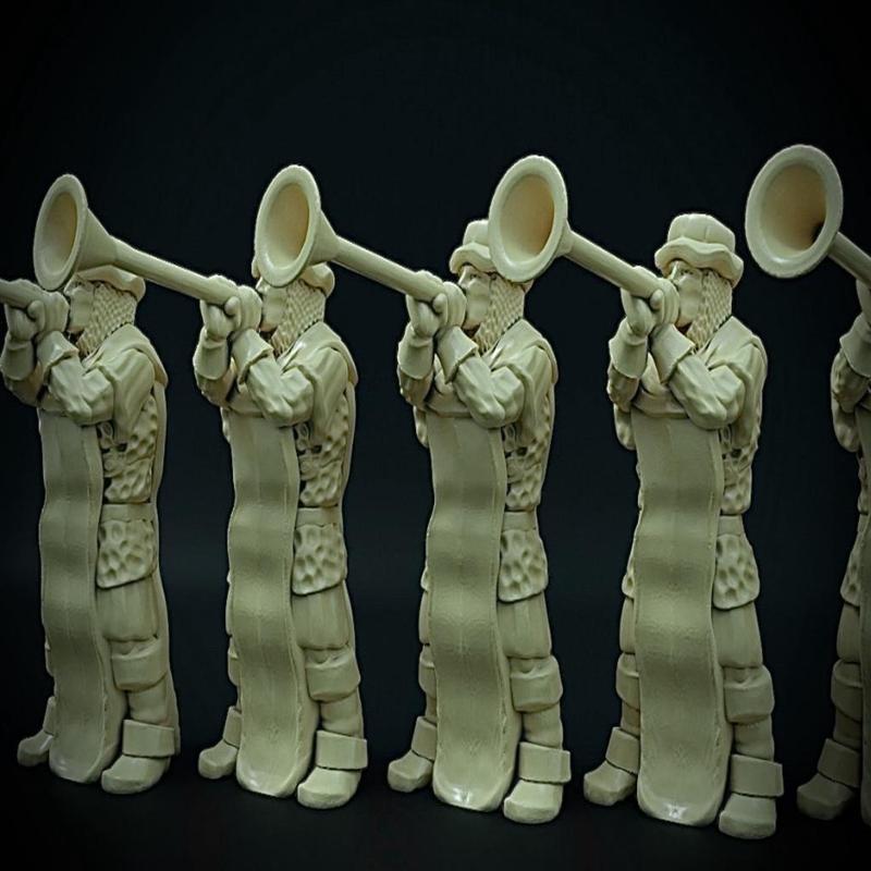 Townsfolke: Trumpeter (32mm scale)
