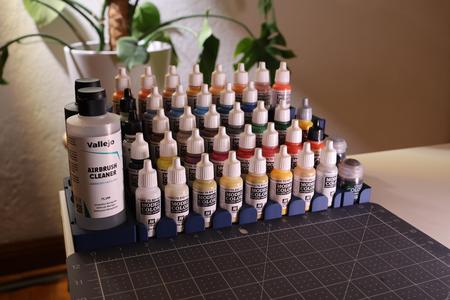 Vallejo / Citadel modular Paint rack