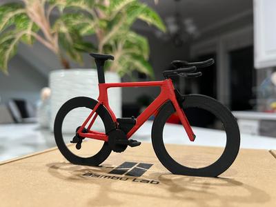 Cervelo P4 Triathlon Bike – New Display Stand!