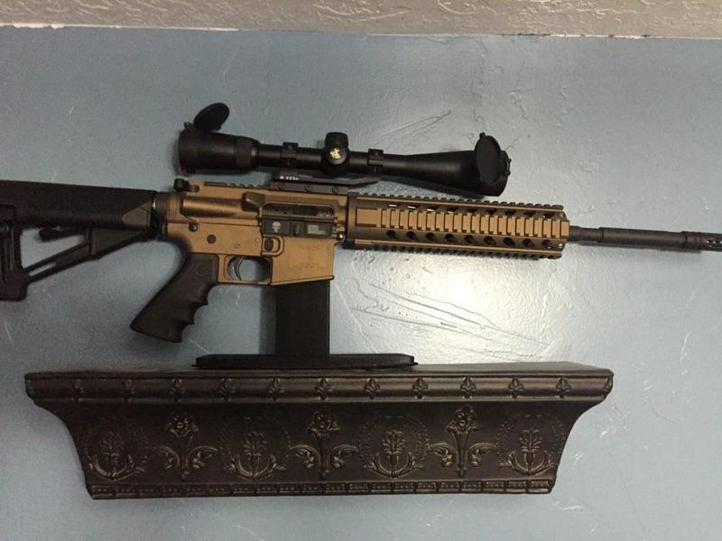AR 15 display stand