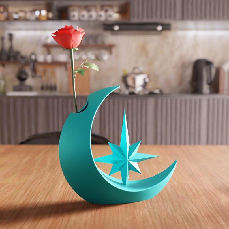 3D Moon Flower Vase STL File – Modern Decor, 3D Print File, Decorative Vase, Indoor Planter, Unique Flower Vase Design, Tabletop Vase