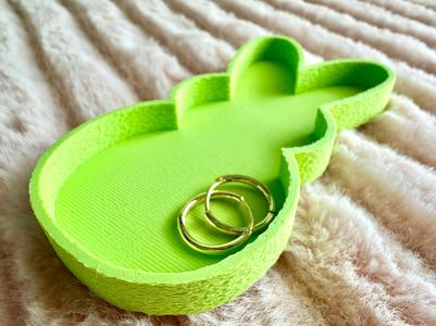 Fuzzy Peep dish