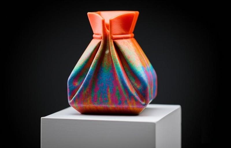 Minimalist Pouch vase, pencil holder. The “Folds”