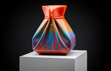 Minimalist Pouch vase, pencil holder. The “Folds”