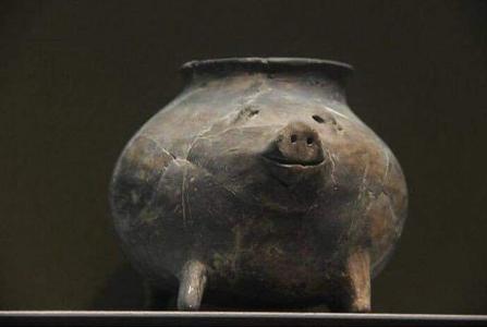 6000 year old Neolithic Pig Pot (Usable)