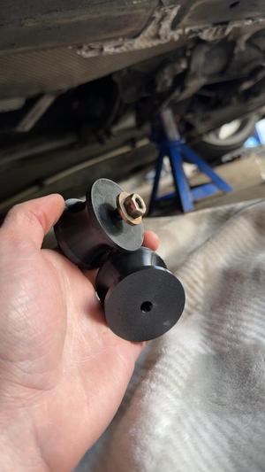 E90 Transmission Mounts
