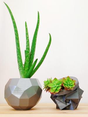 POLYHEDRAL VASES