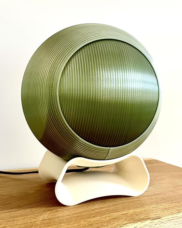 Olmo – a print in place desk lamp
