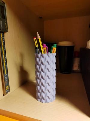 Vase  – organic pen holder (vase mode)
