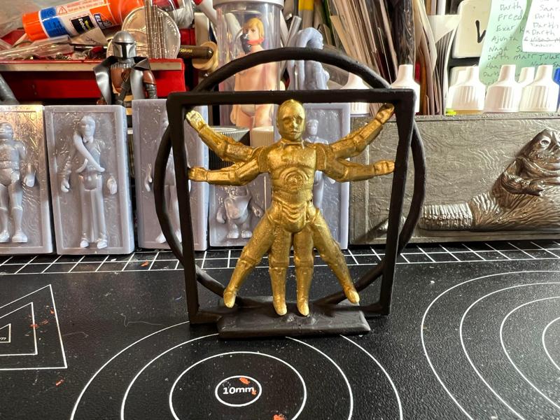 DA VINCI’S VITRUVIAN DROID C-3P0 VINTAGE STAR WARS CUSTOM ACTION FIGURE, KENNER 3.75″, 1/18, DIORAMA DISPLAY