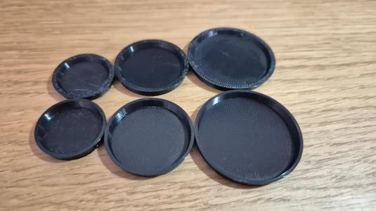 25mm, 32mm and 40mm hollow bases for miniatures with a 1mm wall   