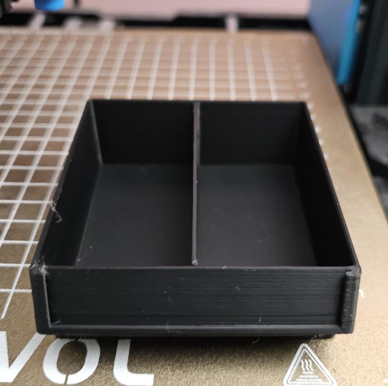 Screwfinity Drawer Medium Wide with Divider