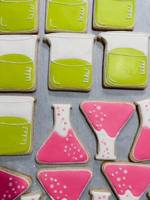 4″ Beaker Cookie Cutters