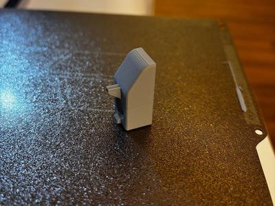 Airsoft pistol speedloader adapter