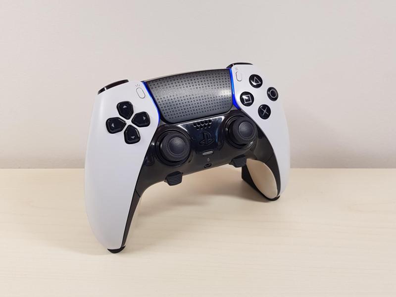 Invisible PS5 Edge Controller Holder Minimalist