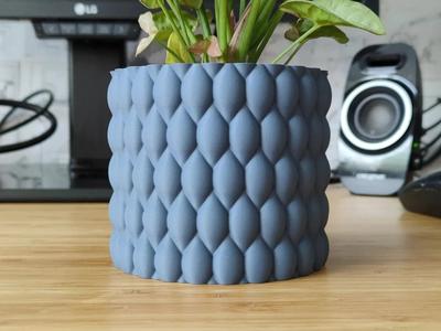 Bourbonic Tears Pot and Planter – Vase mode design