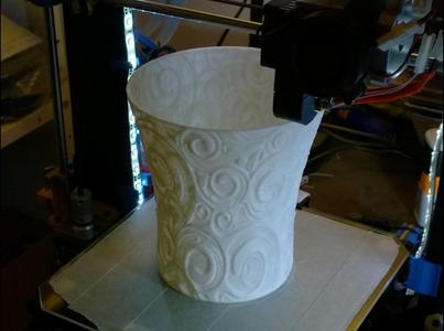 Displacement Vase 01