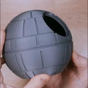 iPhone MagSafe Stand – Star Wars Death Star Inspired