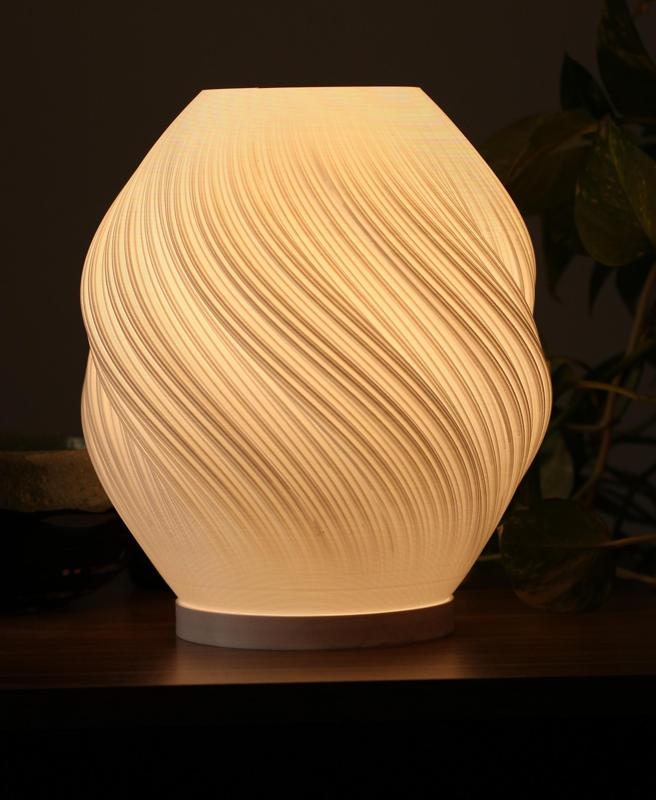 Lara Soft Lamp