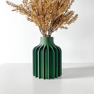 The Kinsu Short Vase, Modern and Unique Home Decor for Dried and Preserved Flower Arrangement