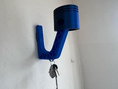 Helmet_holder_piston