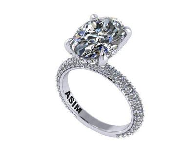 Oval Cut Diamond Engagement Ring