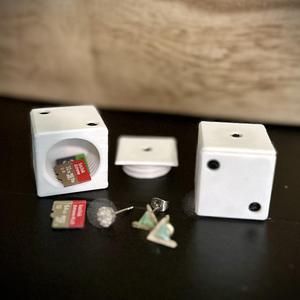 Hustler Fidget Dice with Secret Storage