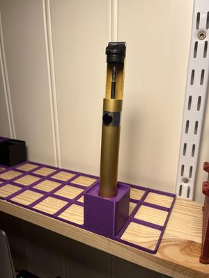 Gridfinity Solder sucker stand.stl