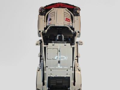 LEGO 42096 Technic Porsche 911 RSR Wall Mount and Remote Control