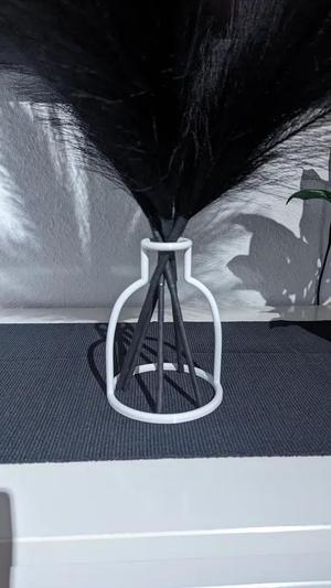 Silhouette Vase