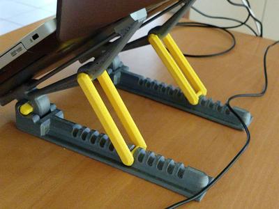 Laptop stand 15inch (38cm)