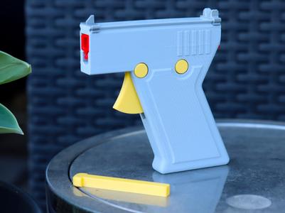 Little Toy Gun