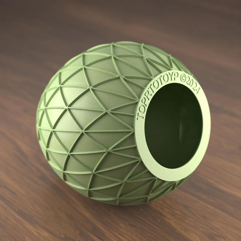 TRAINGULAR EASTER EGG SCULPTURE