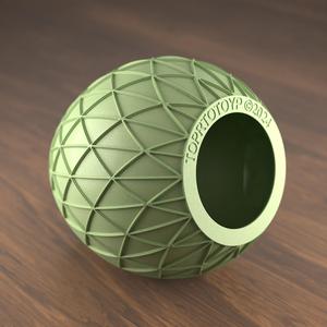 TRAINGULAR EASTER EGG SCULPTURE