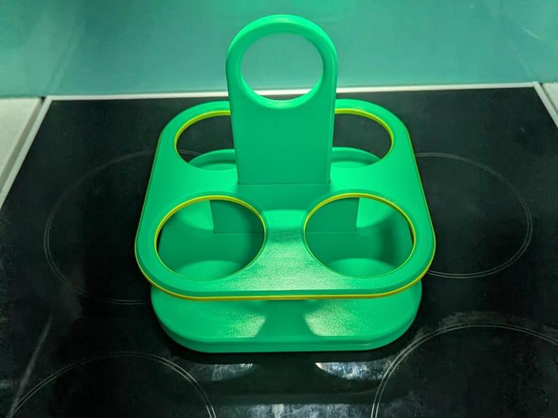 Collapsible cup holder/caddy with a handle