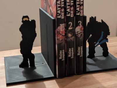 Halo Master Chief & Arbiter Modular Bookends